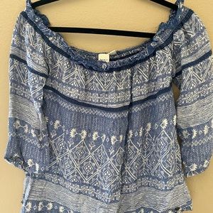 Roxy off the shoulder shirt